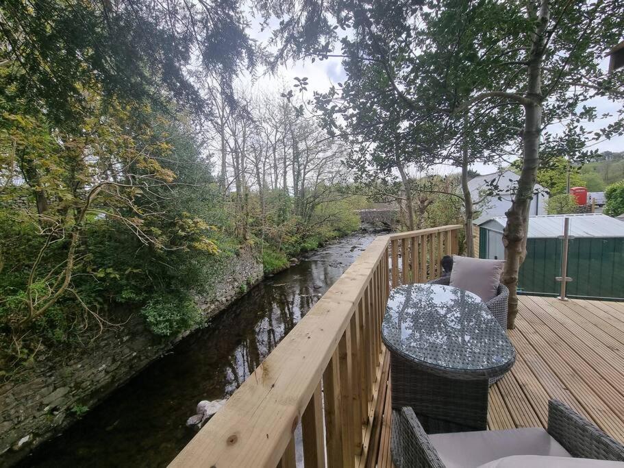 Luxurious Cottage With Hot Tub, Lake District Duddon Exterior photo